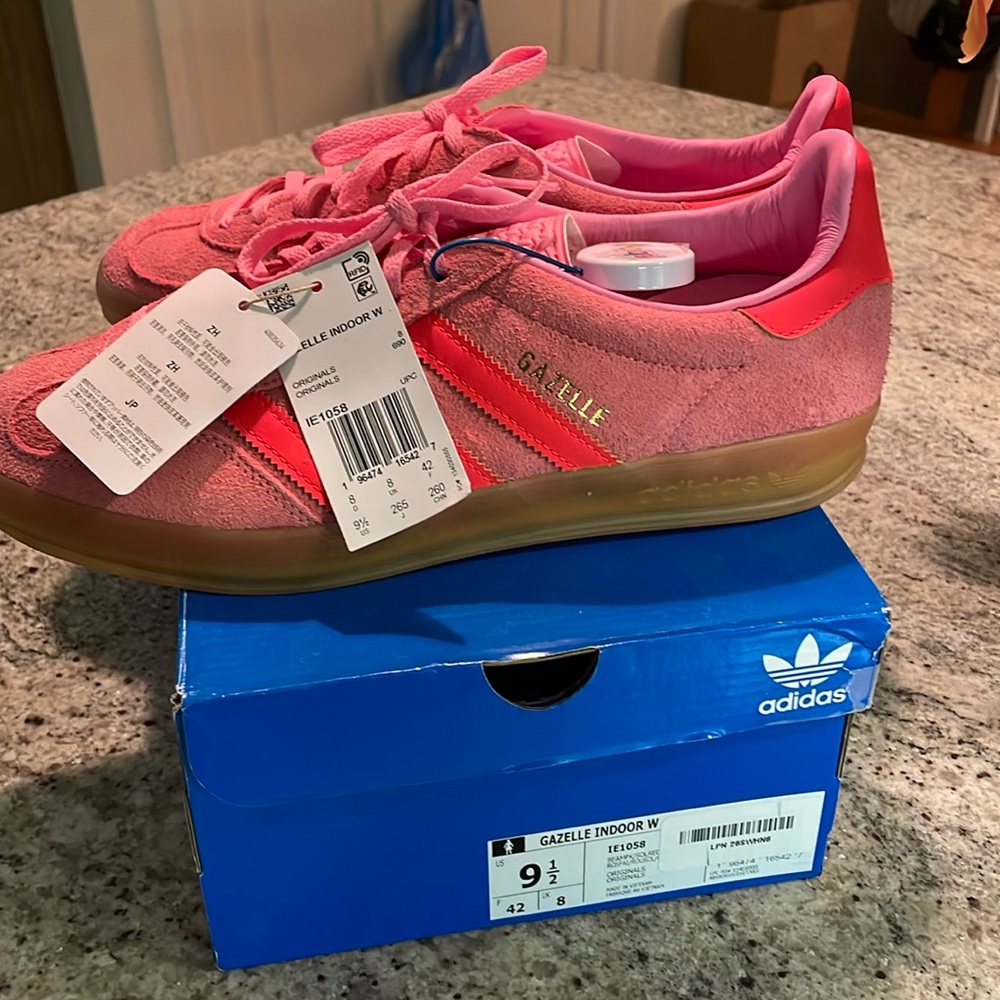 New Adidas Women’s Gazelle Indoor Suede Shoes Beam Pink (IE1058) with box